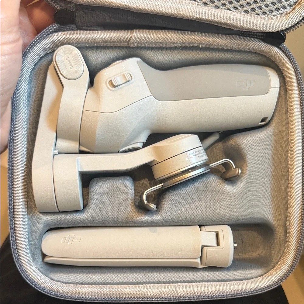 DJI Beige Handheld Gimbal with CASE